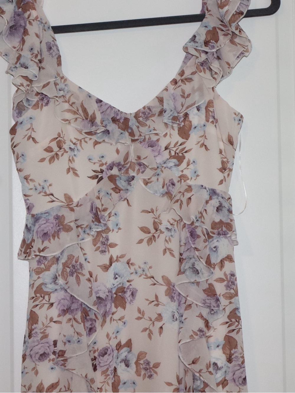 Francesca’s Cream Maxi Dress with Lavender and Brown Floral Print - Picture 3 of 4